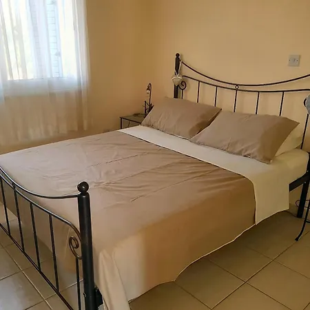 Limnaria 18 Casa de Férias Pafos