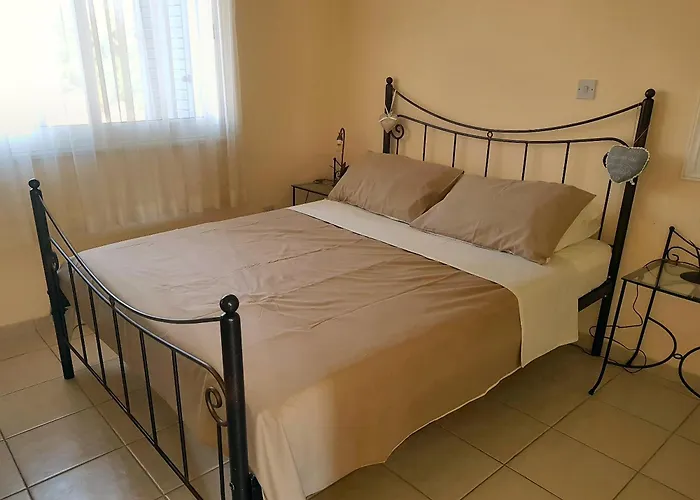 Limnaria 18 Casa de Férias Pafos